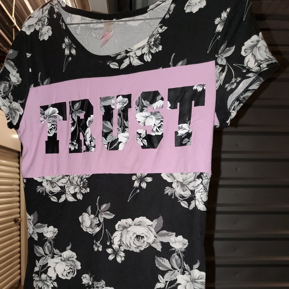 No Boundaries tshirt